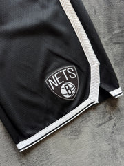 (S) Nike x Nets мъжки шорти (XL юноши но отговаря на мъжки S)